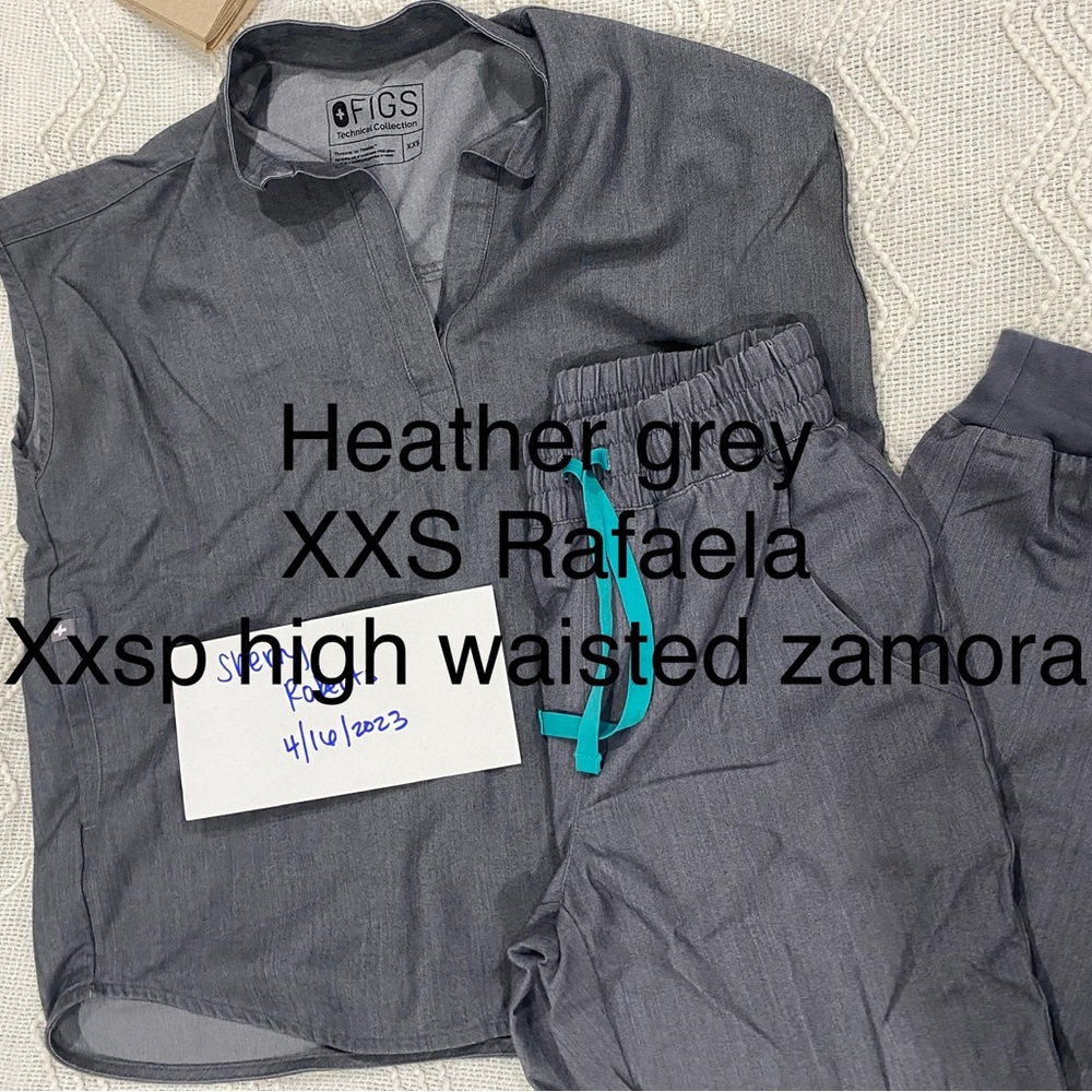 Figs scrubs xxs